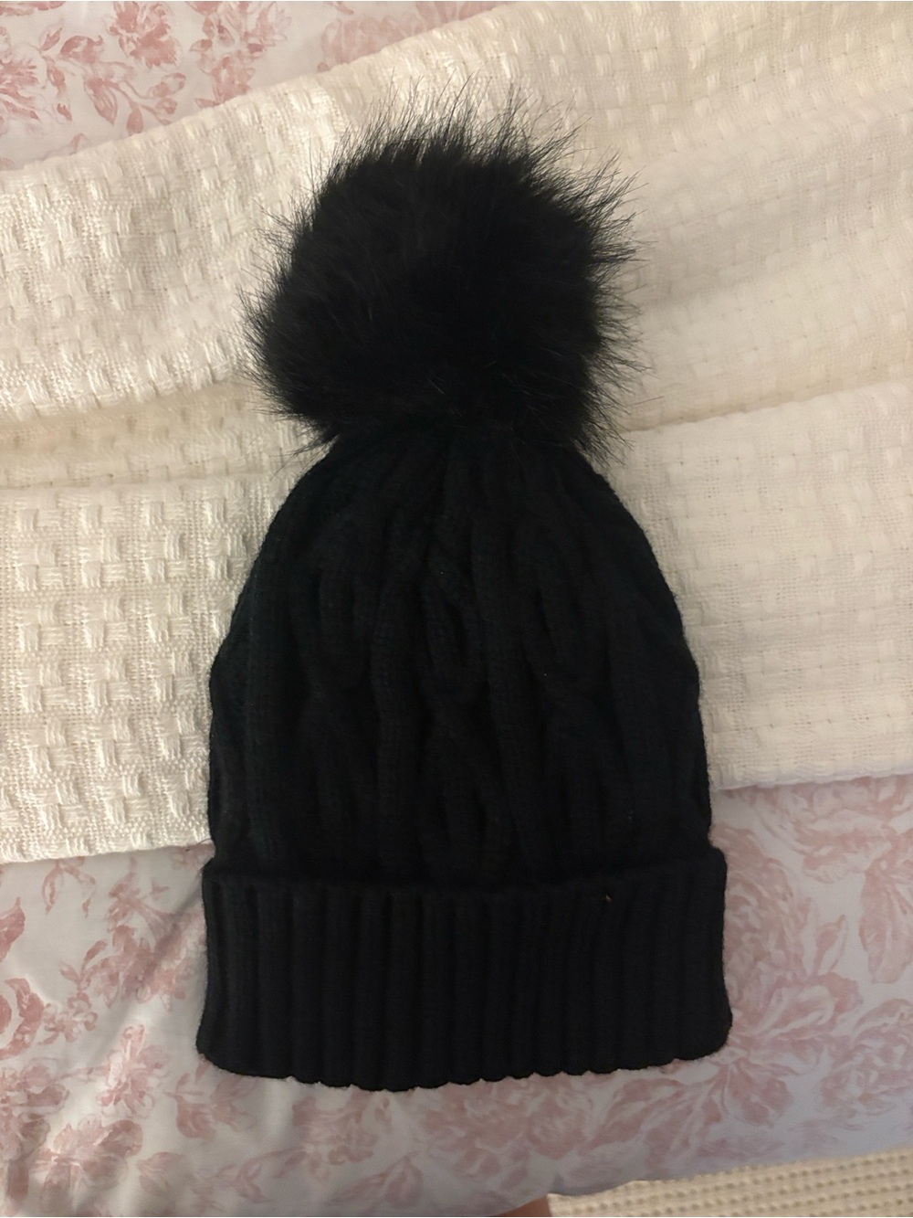 Black Cable Knit Pom Pom Beanie